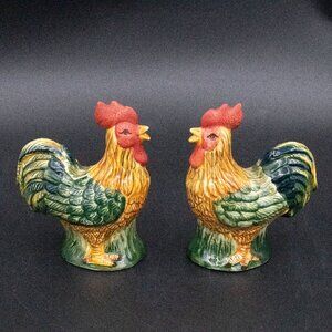 Vintage Ceramic Chicken Rooster Home Salt & Pepper Shaker Set Country Decor